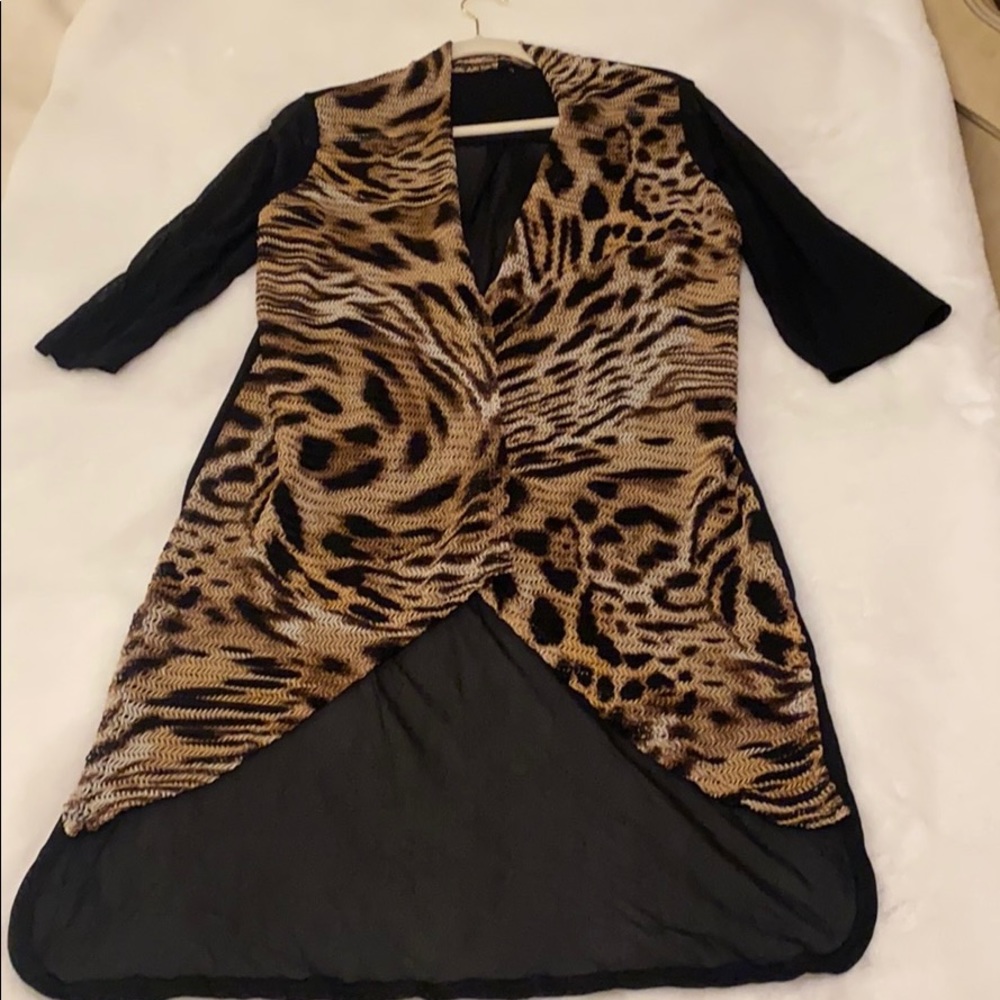 🌺 Chico’s cover up tunic